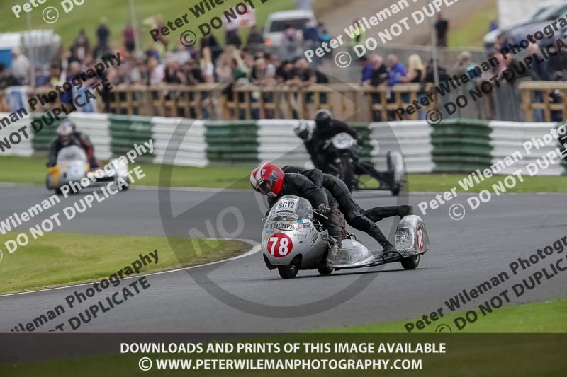 Vintage motorcycle club;eventdigitalimages;mallory park;mallory park trackday photographs;no limits trackdays;peter wileman photography;trackday digital images;trackday photos;vmcc festival 1000 bikes photographs